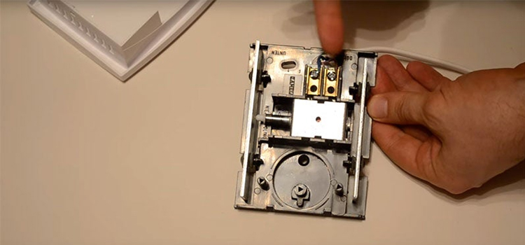 fix door bell in Fredricton