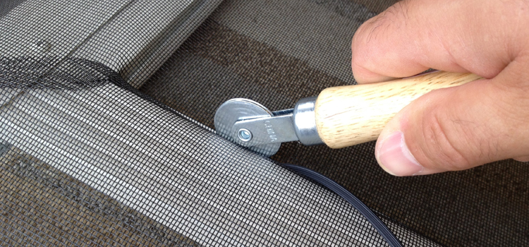 metal screen door repair in Fredricton